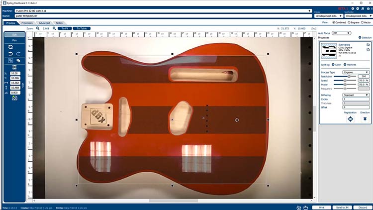 Neupositionierung der Streifengrafik auf dem Gitarrenkorpus