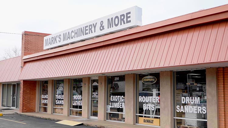 Mark's Machinery & Moreのお店