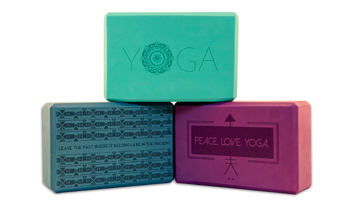 blocs en mousse pour le yoga