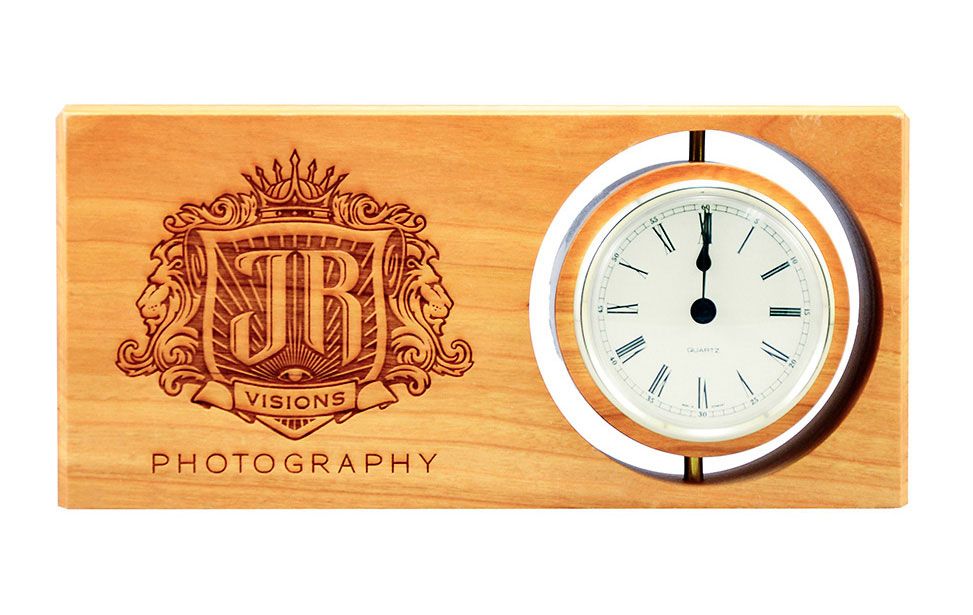 Horloge de bureau gravée au laser