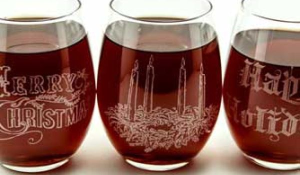 gravure au laser sur les verres à vin