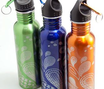 Gravur auf Wasserflasche