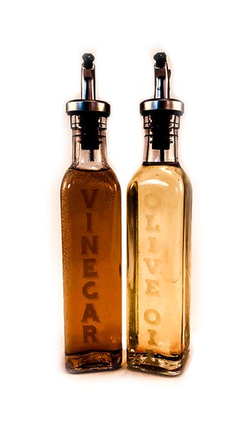Botellas de aceite y vinagre grabadas por láser