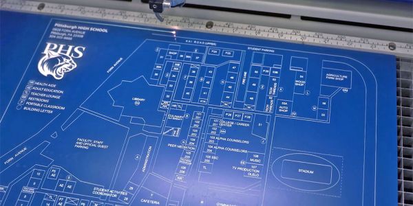 激光雕刻塑料校园地图